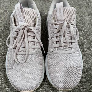 Adidas Cloudfoam Questar BYD